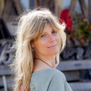 AYURVEDIC LIFESTYLE: PREPARE FOR THE COLDER SEASON WITH TORY HYNDMAN
