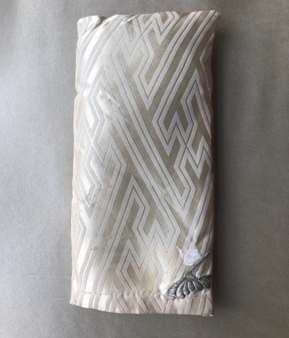 Almohada para los ojos - WHITE ROYAL - Imagen 2